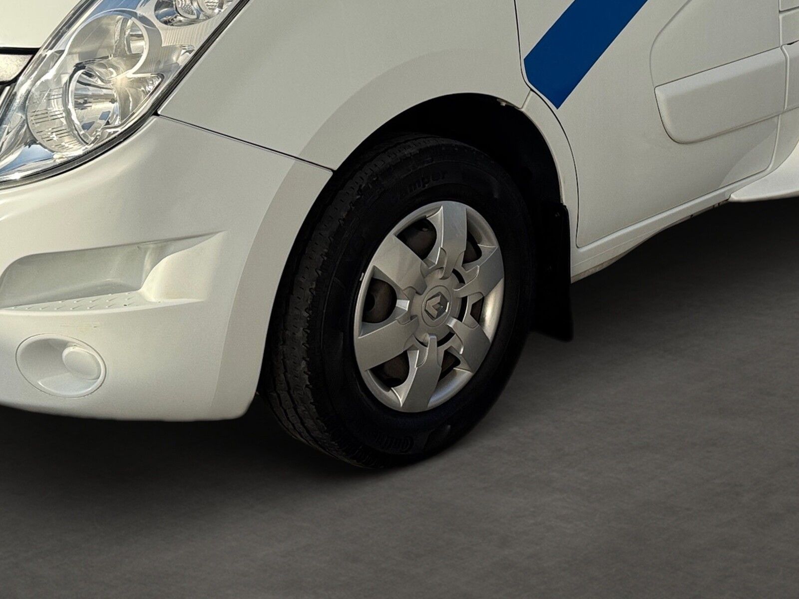 Fahrzeugabbildung Ahorn Camp T 680 Plus Rückfahrkamera, Markise, TV
