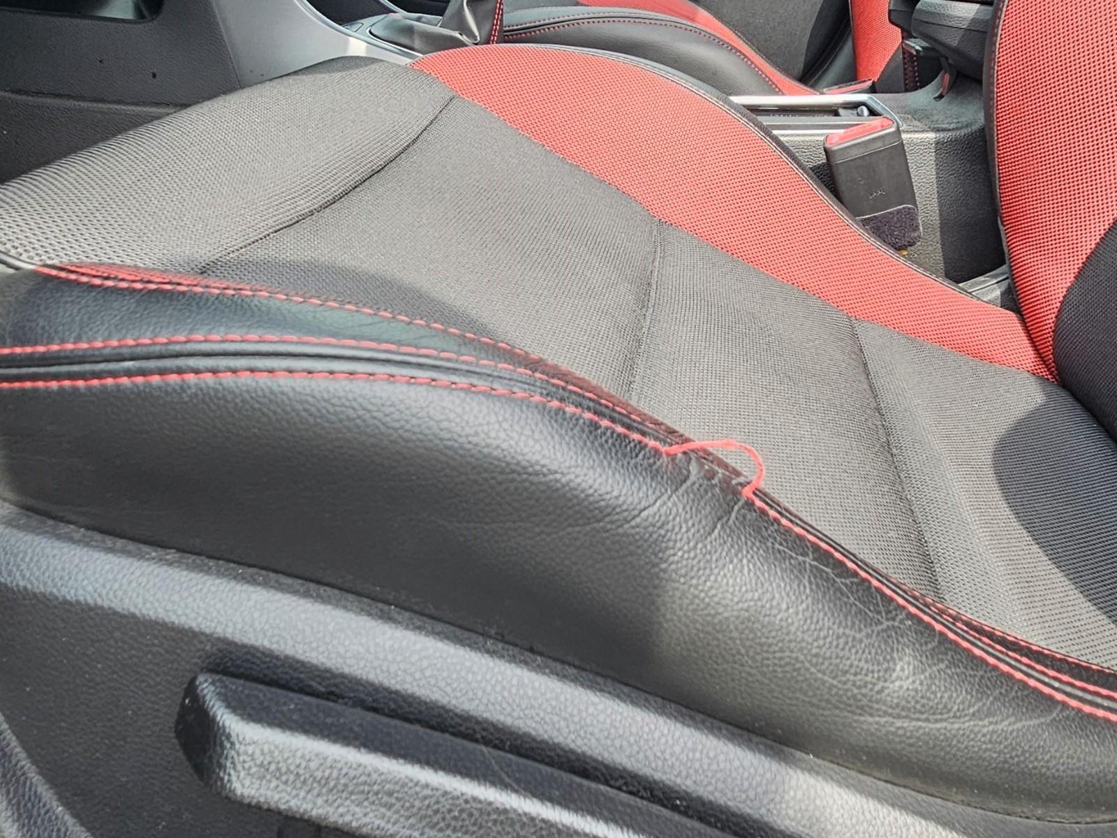 Hyundai i30 turbo | TÜV NEU(10/28) | Panoramadach 