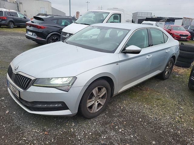 SKODA Superb Lim. Ambition 2.0 TDI Green tec 140kW (Fahrzeug-Nummer 13)