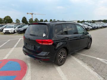 Volkswagen Touran - 6