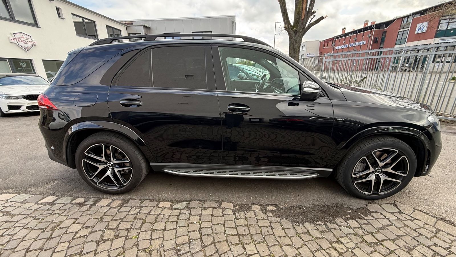Fahrzeugabbildung Mercedes-Benz GLE 53 AMG GLE -Klasse GLE 53 AMG 4Matic+