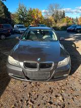 BMW 320i zu verkaufen - BMW 320 aus 2005: Kombi, 320i