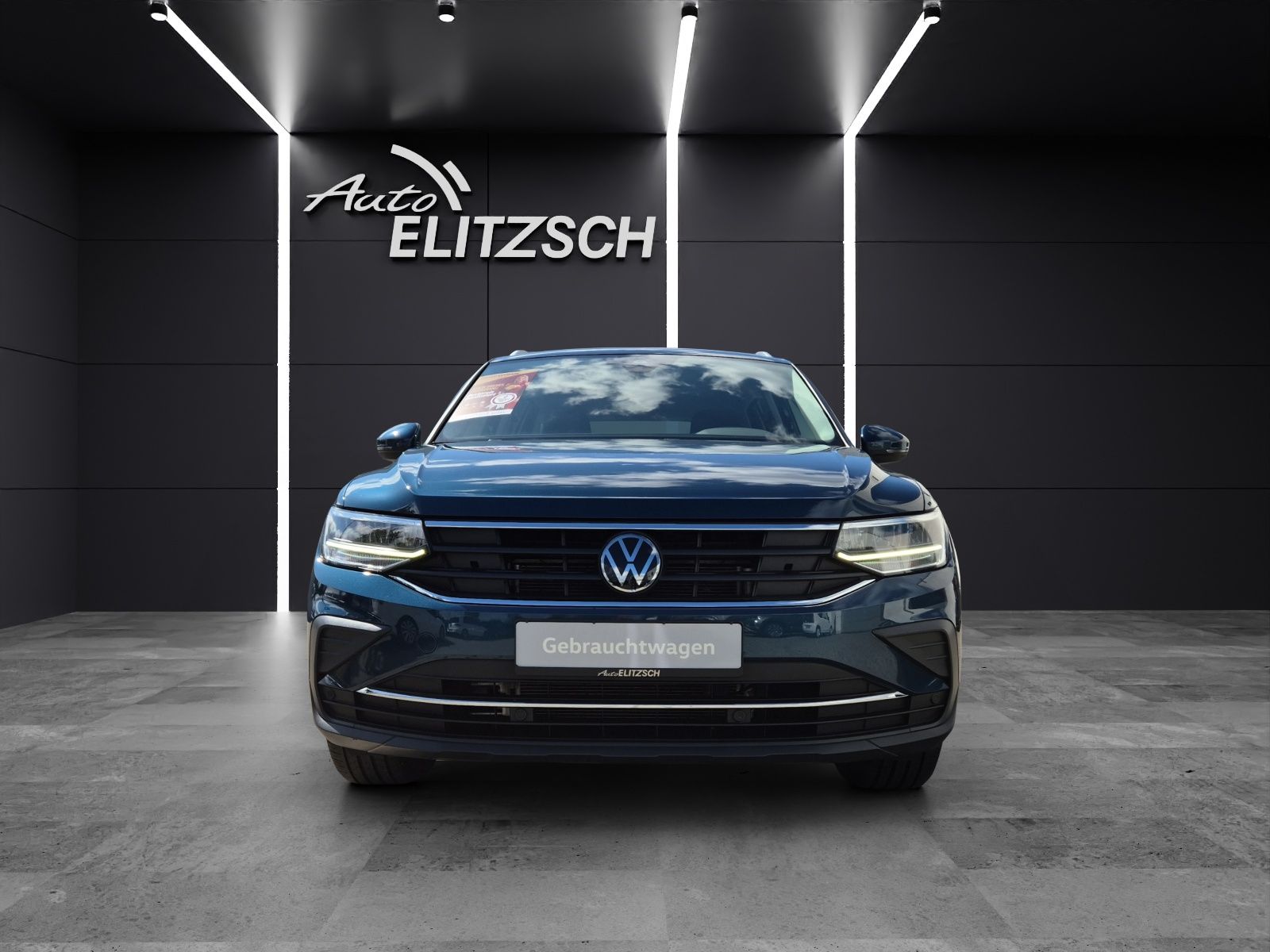 Fahrzeugabbildung Volkswagen Tiguan TDI Life DSG 4M LED AHK Navi ACC SHZ Park