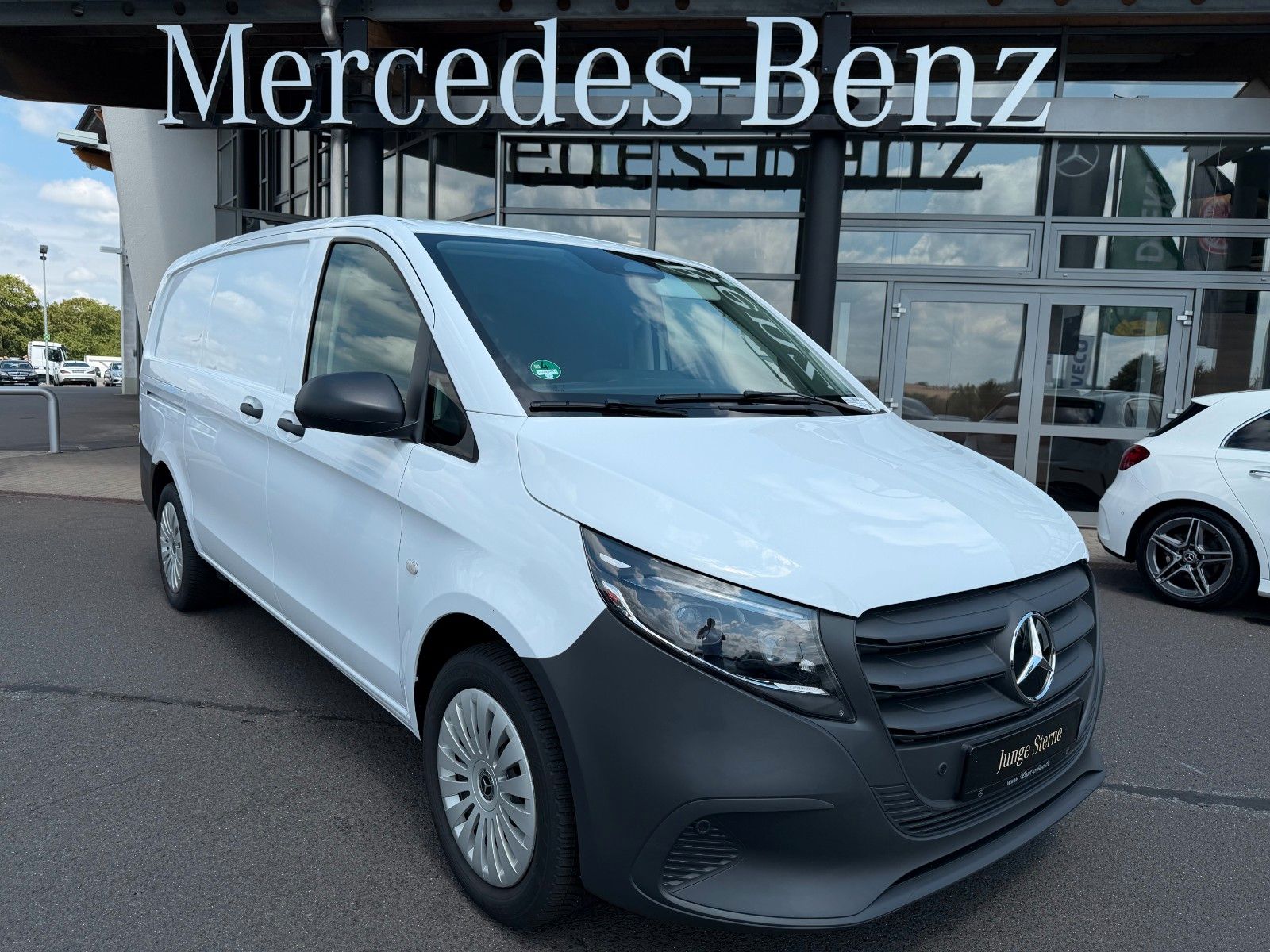 Fahrzeugabbildung Mercedes-Benz Vito 116 CDI 3200 Klima Kamera LED AHK