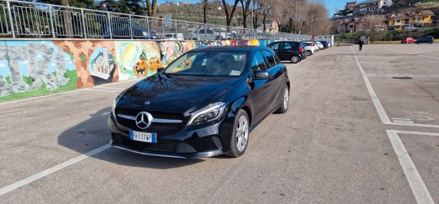 Mercedes-Benz Mercedes-benz A 180 A 180 d Sport OK NEOPATENTAT