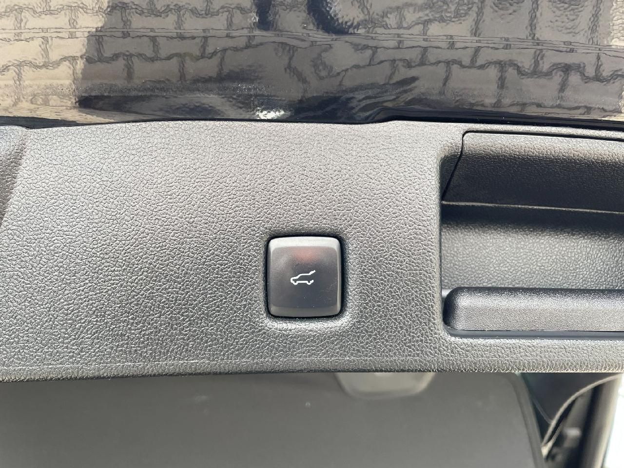 Fahrzeugabbildung Ford Kuga Plug-In Hybrid Vignale