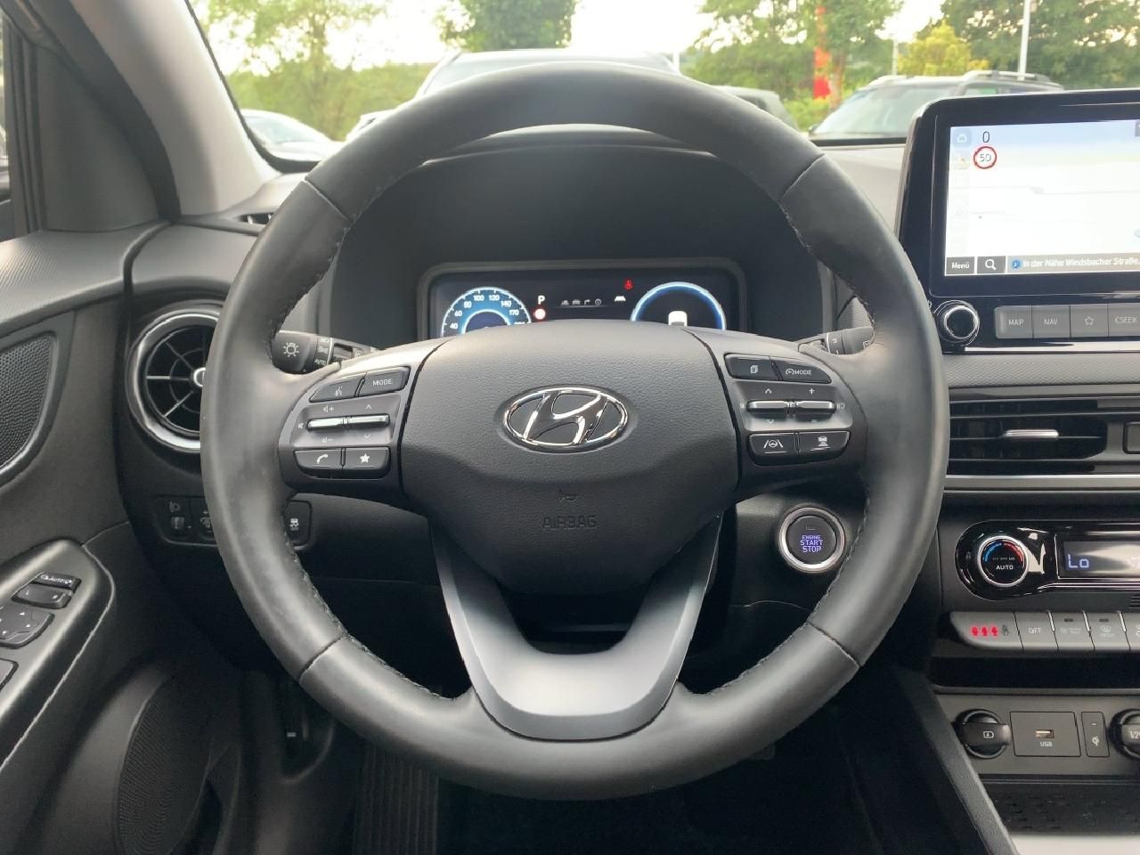 Fahrzeugabbildung Hyundai KONA Trend Hybrid 2WD + Voll-LED-Paket*