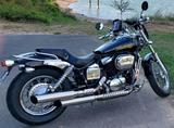Honda "Black Widow"; VT 750 - Angebote