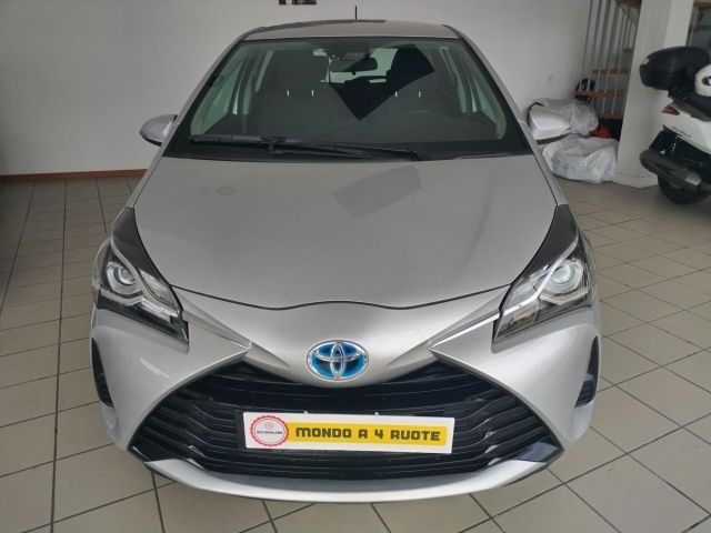 Toyota Yaris 1.5 Hybrid 5 porte Cool