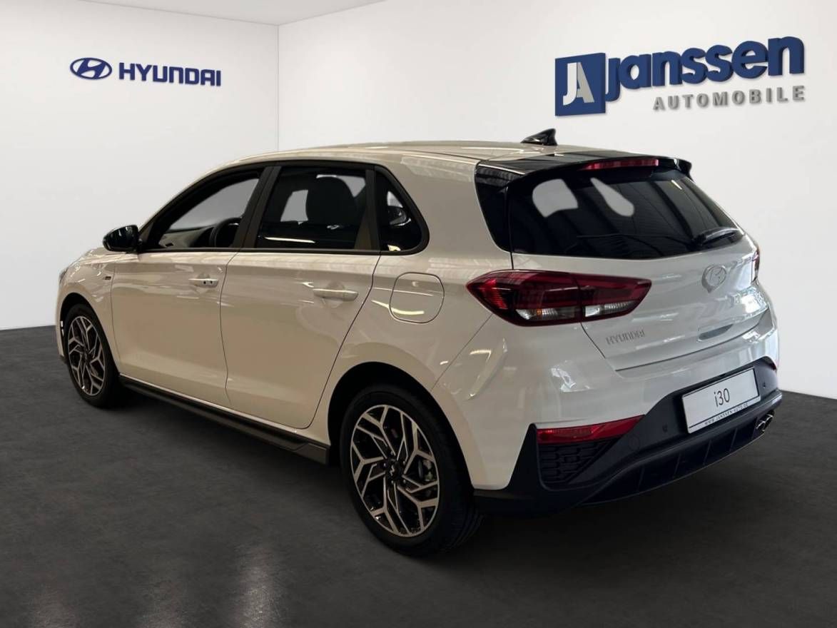 Fahrzeugabbildung Hyundai i30 FL 5-Türer (MY26) 1.6 T-GDI (150 PS) 7-DCT N