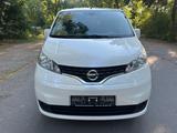 Nissan NV200 Evalia Tekna Navi Kamera 7-Sitzer - : Kleinbus, 20 Sitzer