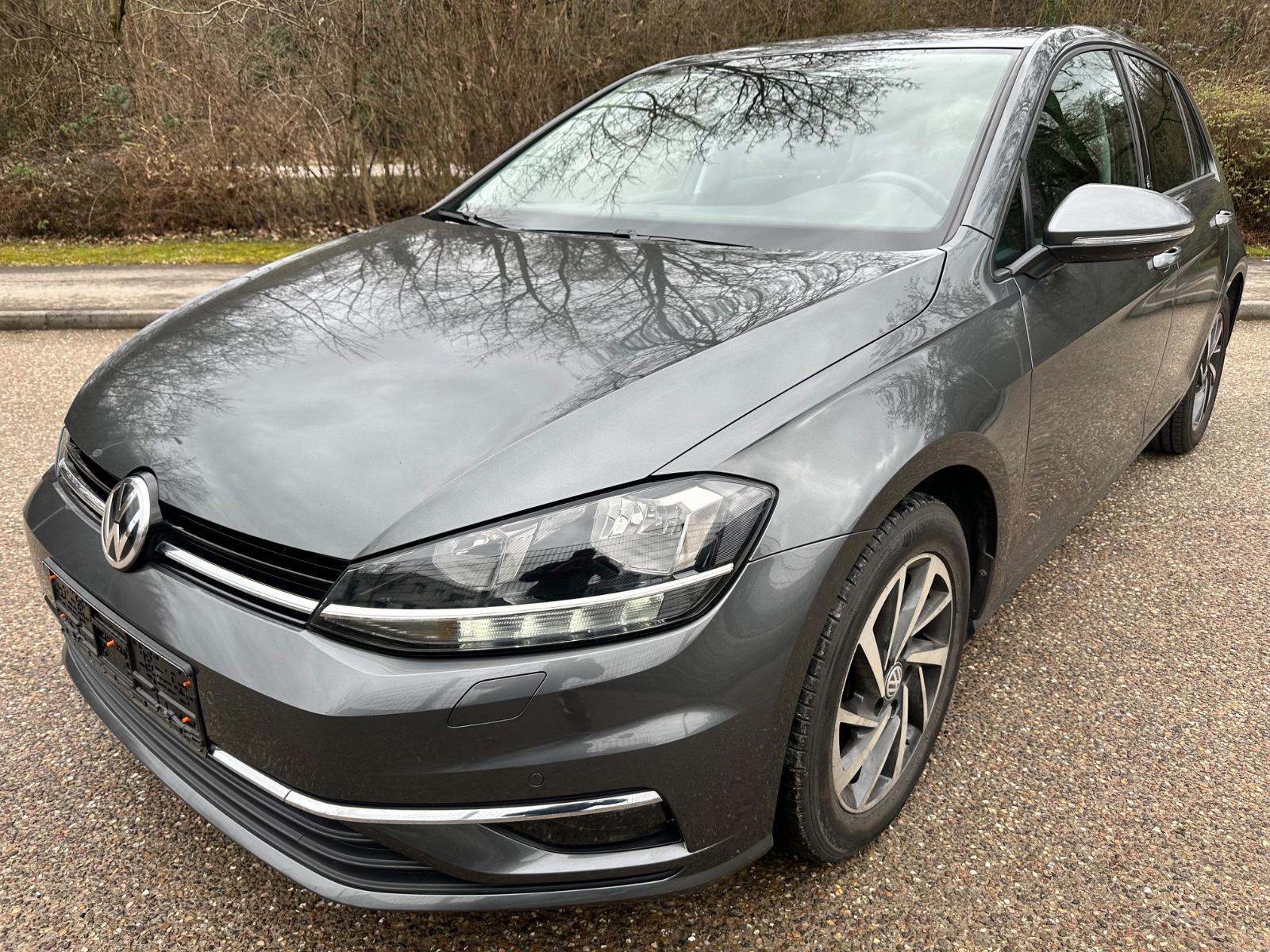 Volkswagen Golf VII Lim. Sound DSG ACC NAVI PDC LED StandH.