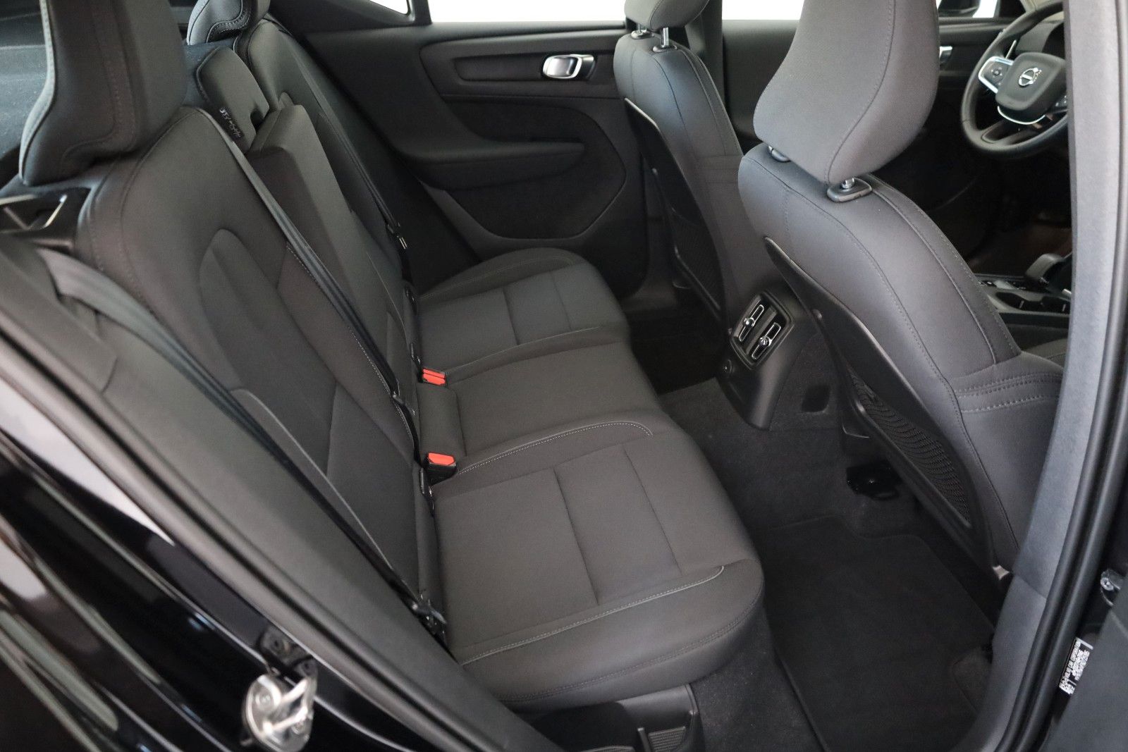 Fahrzeugabbildung Volvo XC40 Inscription Expression,Navi,LED,SH,Kamera