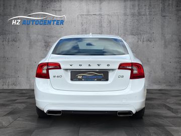 Volvo S60 D5  Lim. Momentum*PDC*TEMPOMAT*LED*EURO 5