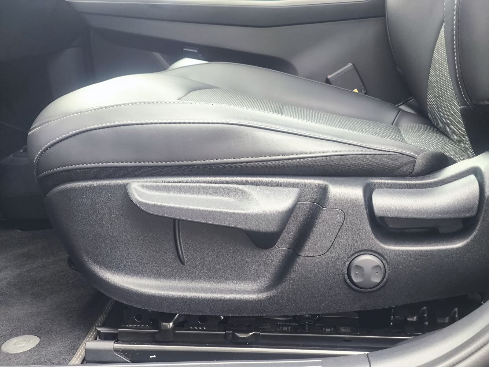 Vehicle image Kia EV6 2WD WERKSGAR+NAVI+LED+SHZ+DAB+KAMERA+ACC+WP+