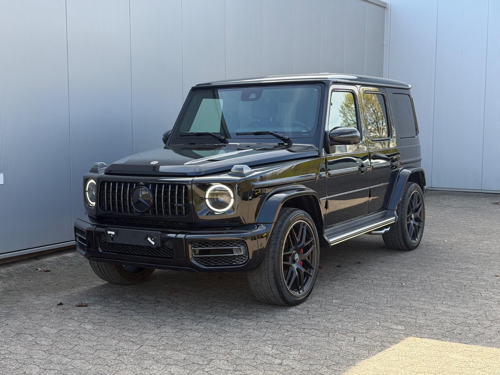 Mercedes-Benz G 63 AMG Burmester, Black
