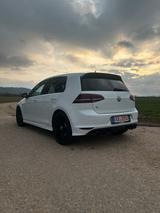 Volkswagen VW Golf R 7 R 300 PS weiß Vollausstattung ... - gebrauchte Kleinwagen in Aalen