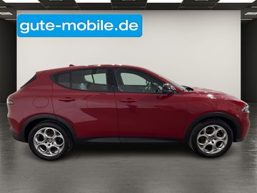 Alfa-Romeo Tonale - 12