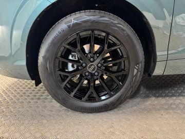 Audi Q3 TFSI 110 kW AHK*StHz*Panodach*