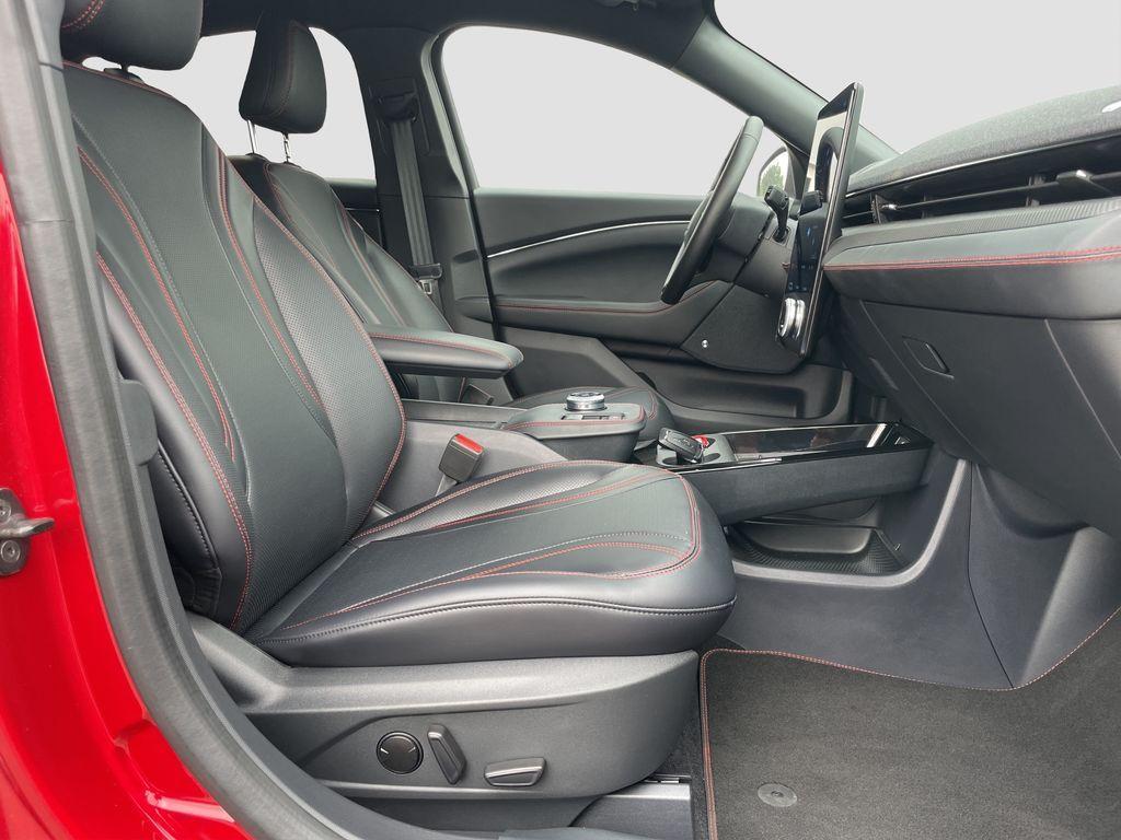 Ford Mustang Mach-E 75 kWh AWD Technologie-Paket 1