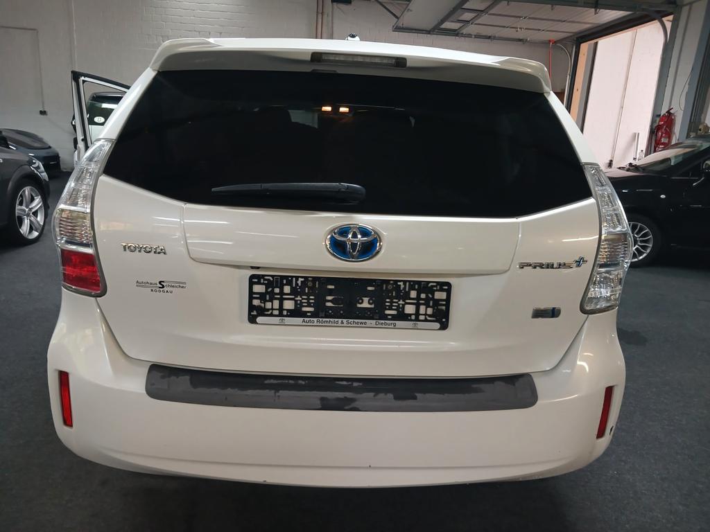 Toyota Prius+