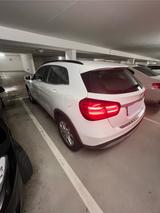Mercedes-Benz GLA 200 ACC+360*Kamera+Carplay+NAV+Led - Mercedes-Benz GLA 200 Gebrauchtwagen in Frankfurt
