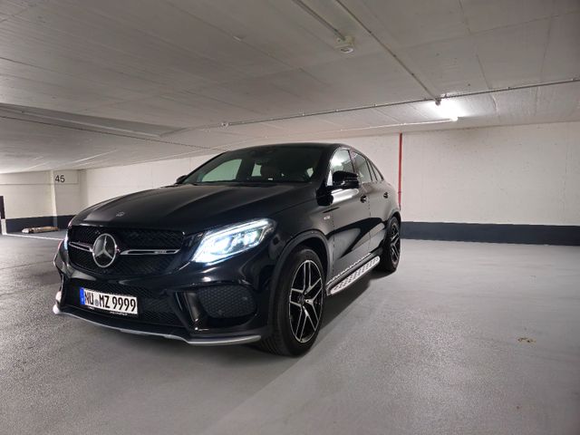MERCEDES-BENZ GLE 43 AMG Mercedes-AMG GLE 43 4MATIC COUPE
