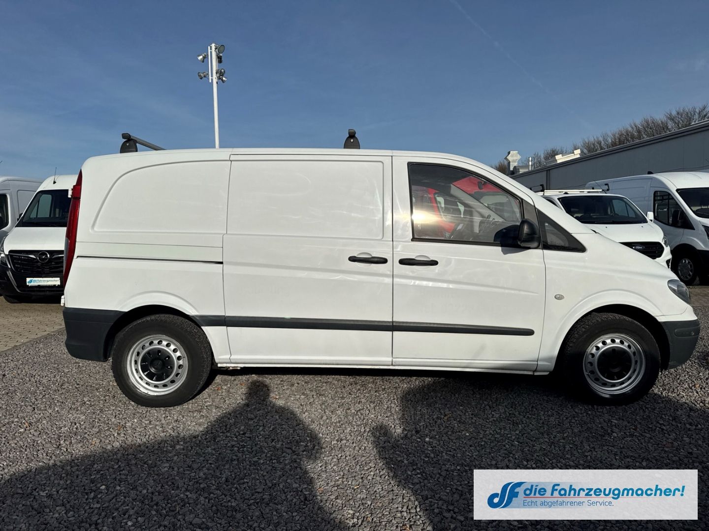 Fahrzeugabbildung Mercedes-Benz Vito Kasten 115 CDI TÜV NEU AHK Klimaautom