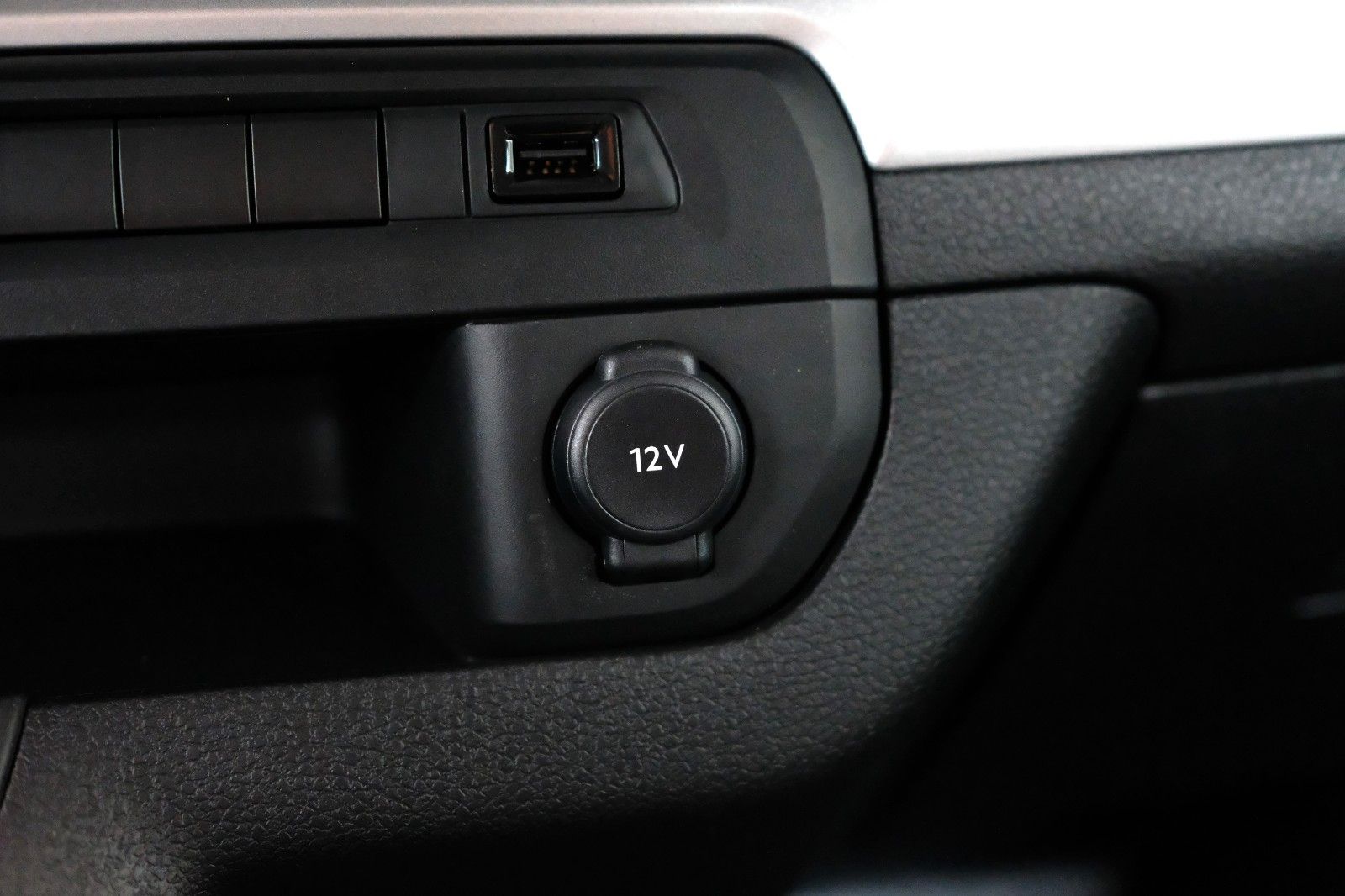 Fahrzeugabbildung Fiat Scudo L1SX  1,5 120 KLIMA ++ NAVI ++ KAMERA