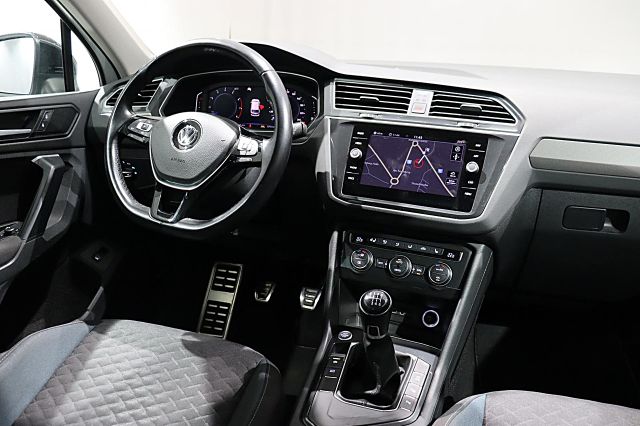 Tiguan IQ.DRIVE 1.5 TSI NAVI KAMERA Digital Cock