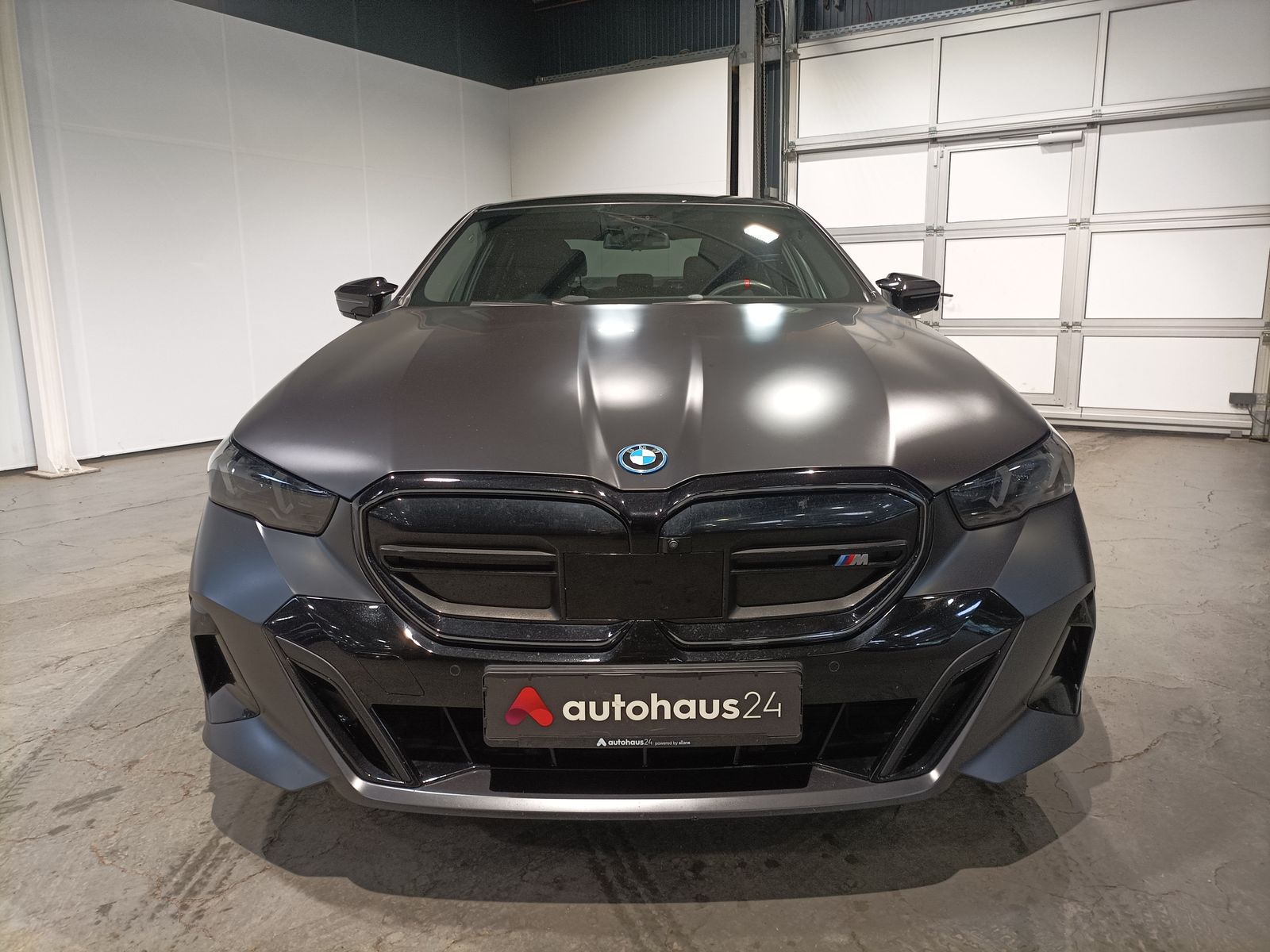 BMW i5 Lim. M60 xDrive LED|360|Pano|AHK|B&W imagem 2