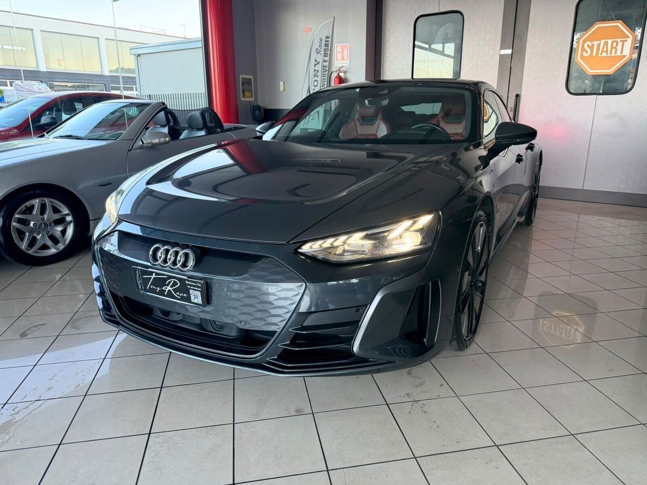 Audi E-tron GT quattro ELETTRICA IVA ESPOSTA imagem 2
