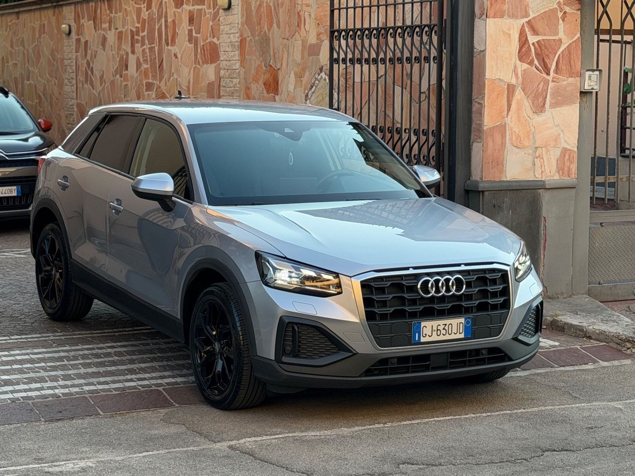 Audi Q2 30 TDI S tronic Admired imagem 3