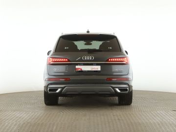 Audi Q7 - 7
