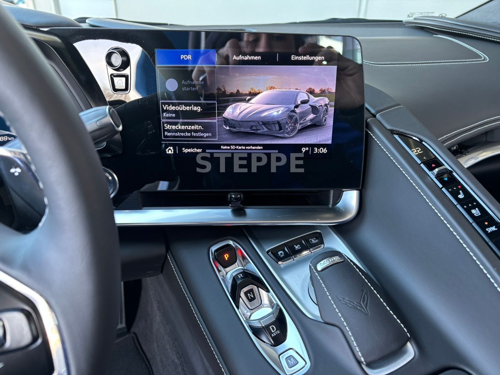 Corvette C8 Stingray Convertible 3LT Europamodell STEPPE