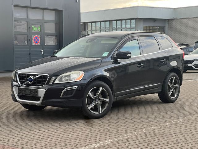 Volvo XC60 Momentum AWD