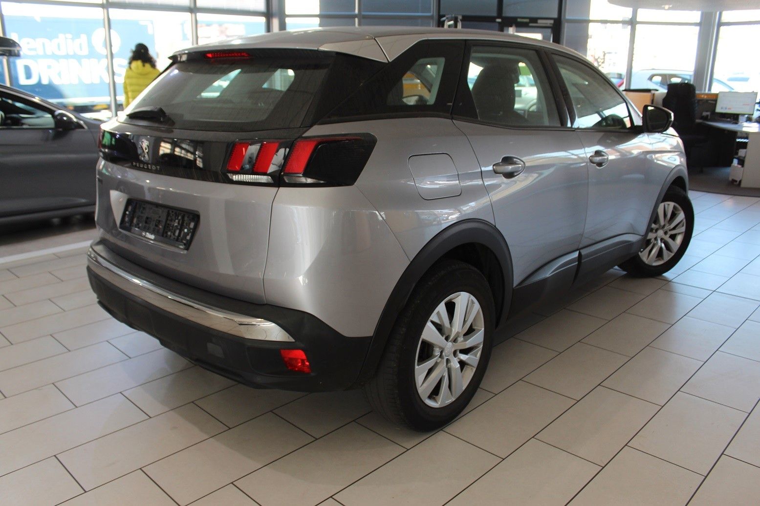 Fahrzeugabbildung Peugeot 3008 1.2T Active NAVI/LED/PDC/SPURASS./TEMPOMAT