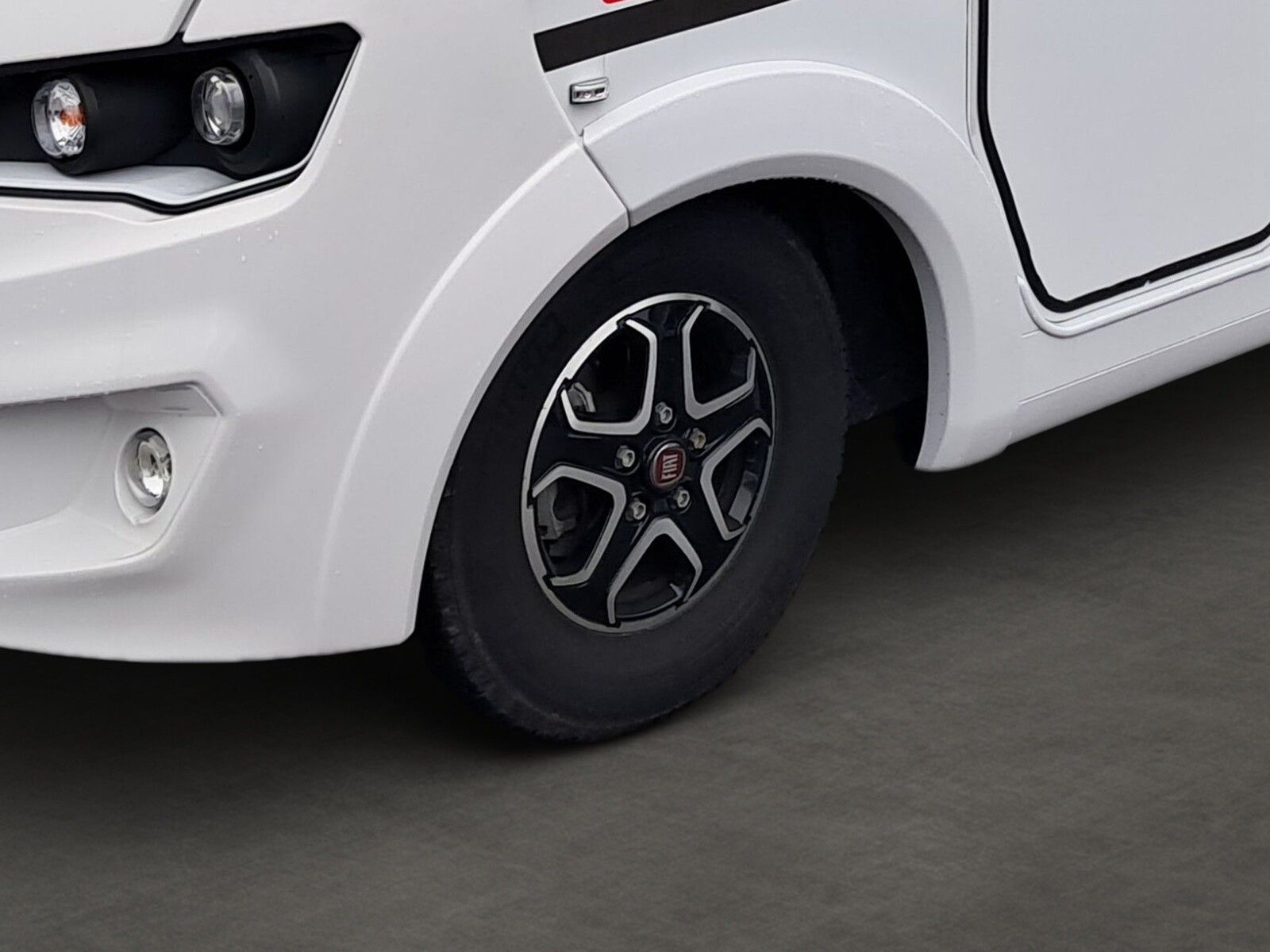 Fahrzeugabbildung Eura Mobil Integra Line IL 720 EF Solar/Dachklima/Mark/Navi