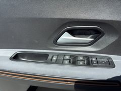 Dacia Sandero III 1.0 TCe 90 Stepway Extreme