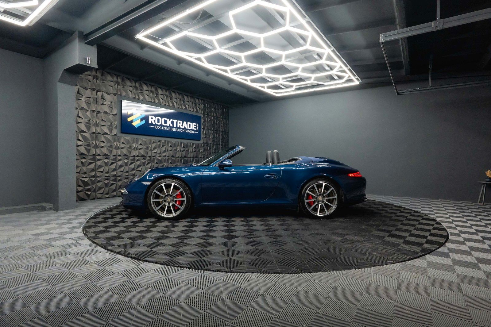 Fahrzeugabbildung Porsche 991 911 Carrera S Cabriolet SportChrono Garantie