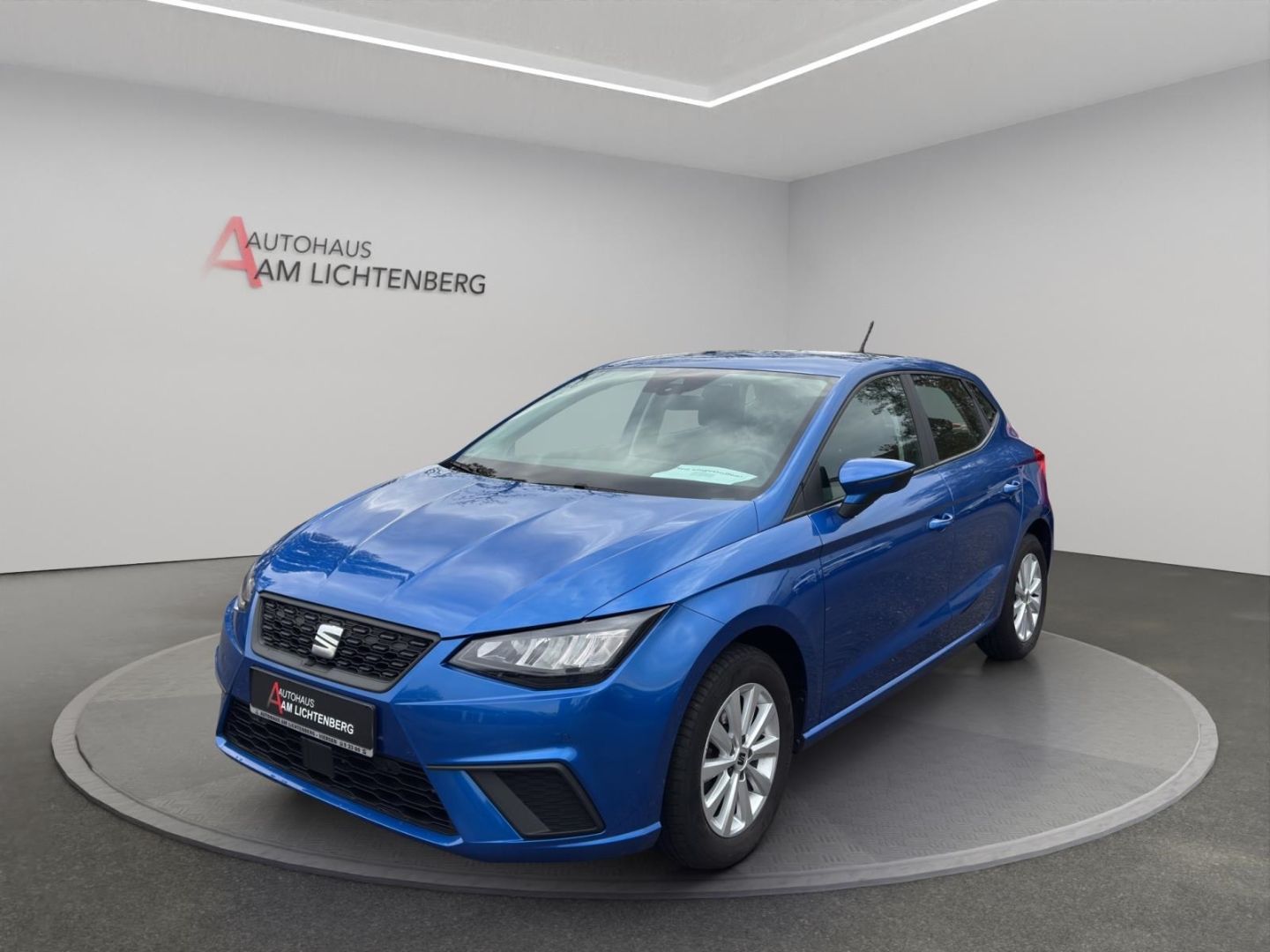 SEAT Ibiza Style 1.0 TSI LED+PDCv&amp;h+CARPLAY+TEMPOMAT+
