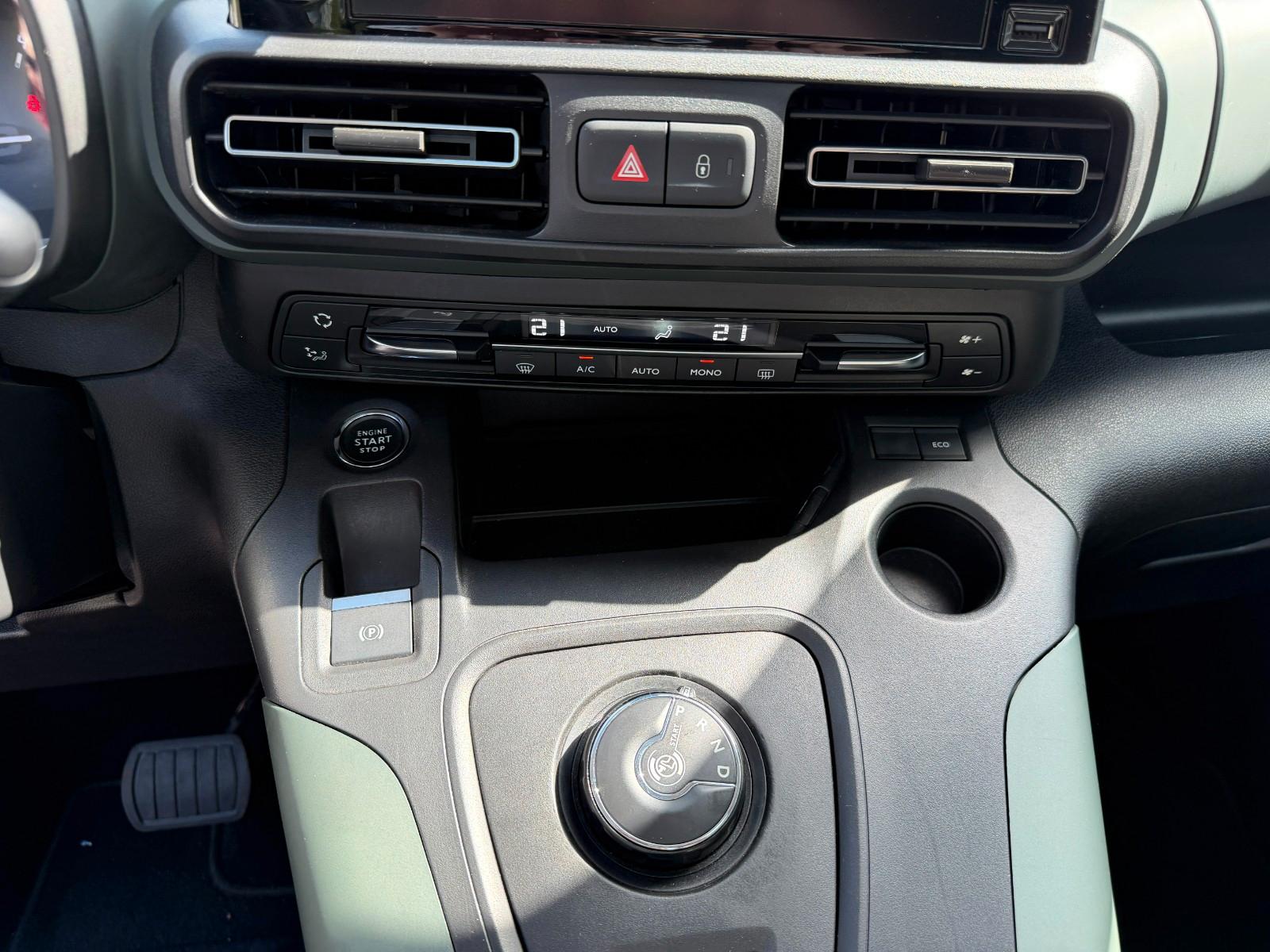 Citroën Berlingo Shine M*Navi*Head-Up*SHZ*Klimaaut*