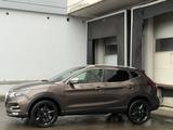 Nissan Qashqai 1.7 dCi Tekna LED Navi Pano Kamera AHK - Nissan Qashqai: Allradantrieb