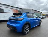Peugeot 208e GT *8-FACH ALU*KAMERA*PANORAMA*NAVI* - mit Elektro-Antrieb: mit Navigationssystem