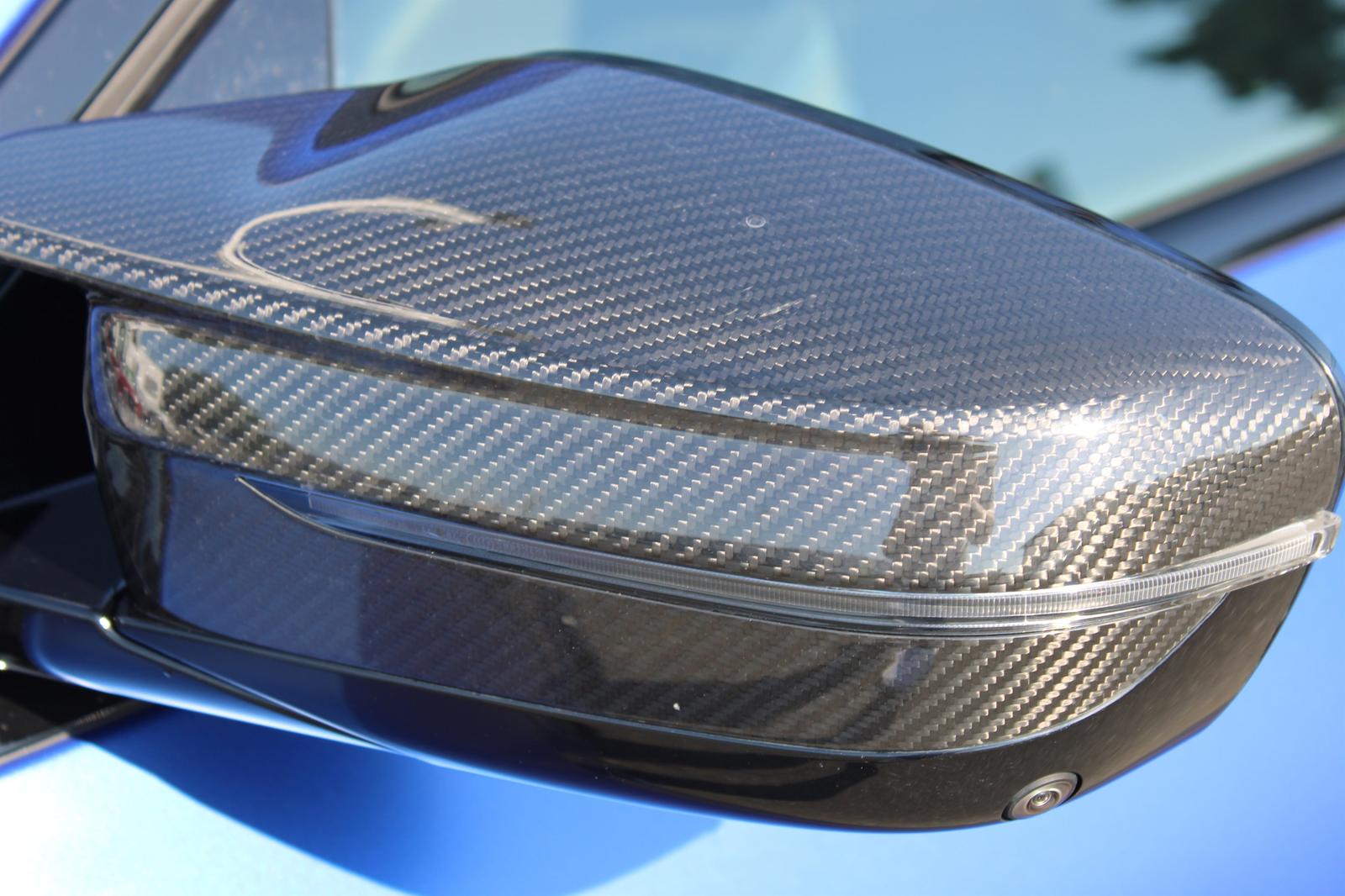 BMW i4 M50 Carbonpaket, Glasdach, AHK