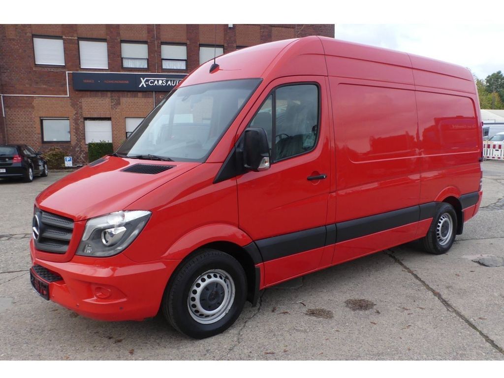 Image of Mercedes-Benz Sprinter