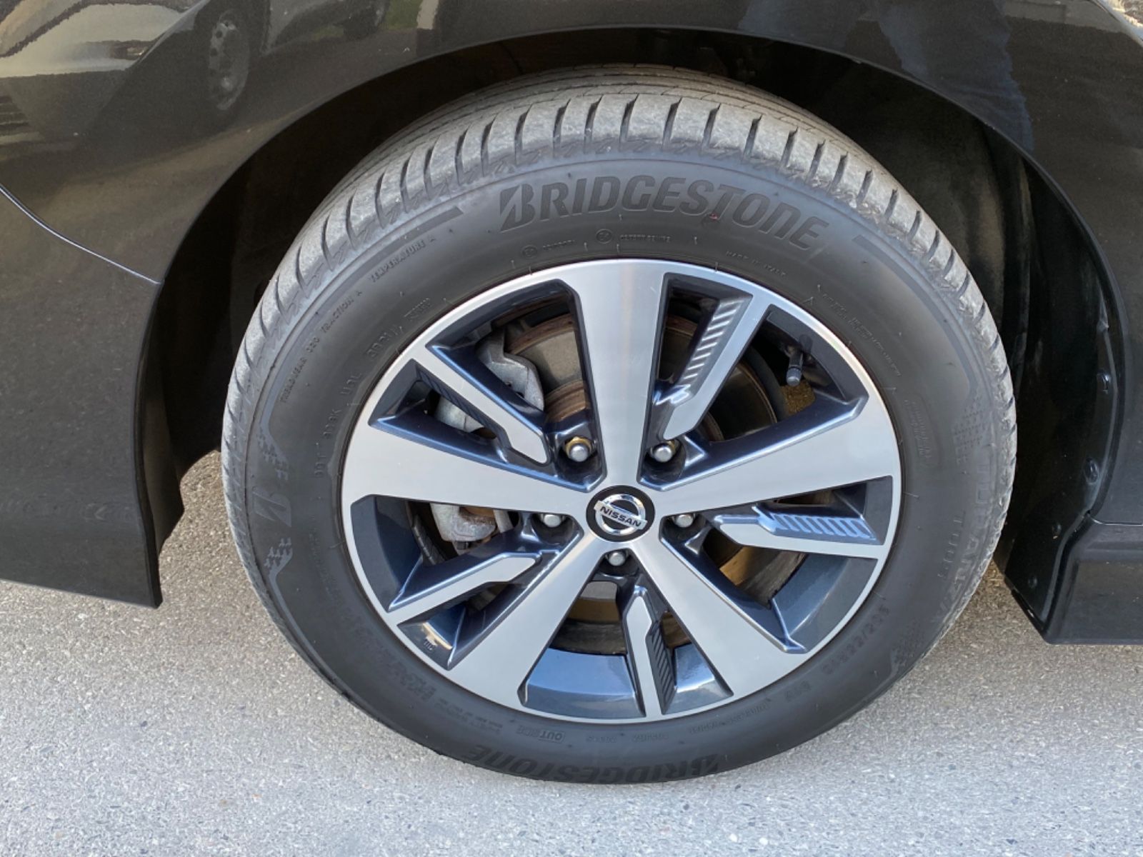 Fahrzeugabbildung Nissan Leaf Acenta - CARPL./AndroidA.,2Ladekabel;SOH98%