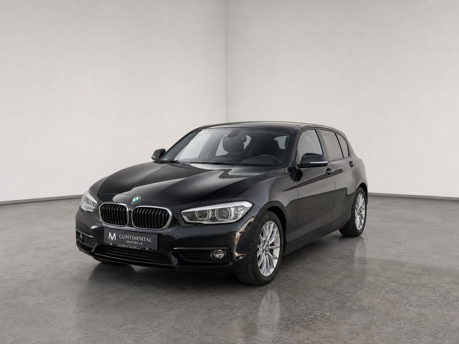 BMW 118 118 d Aut.*Digital Tacho*Navi*LED*Edition Msport, Ansicht 2