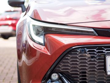 Bild 23 Toyota Corolla 2,0 Hybrid GR Sport Touring Sports
