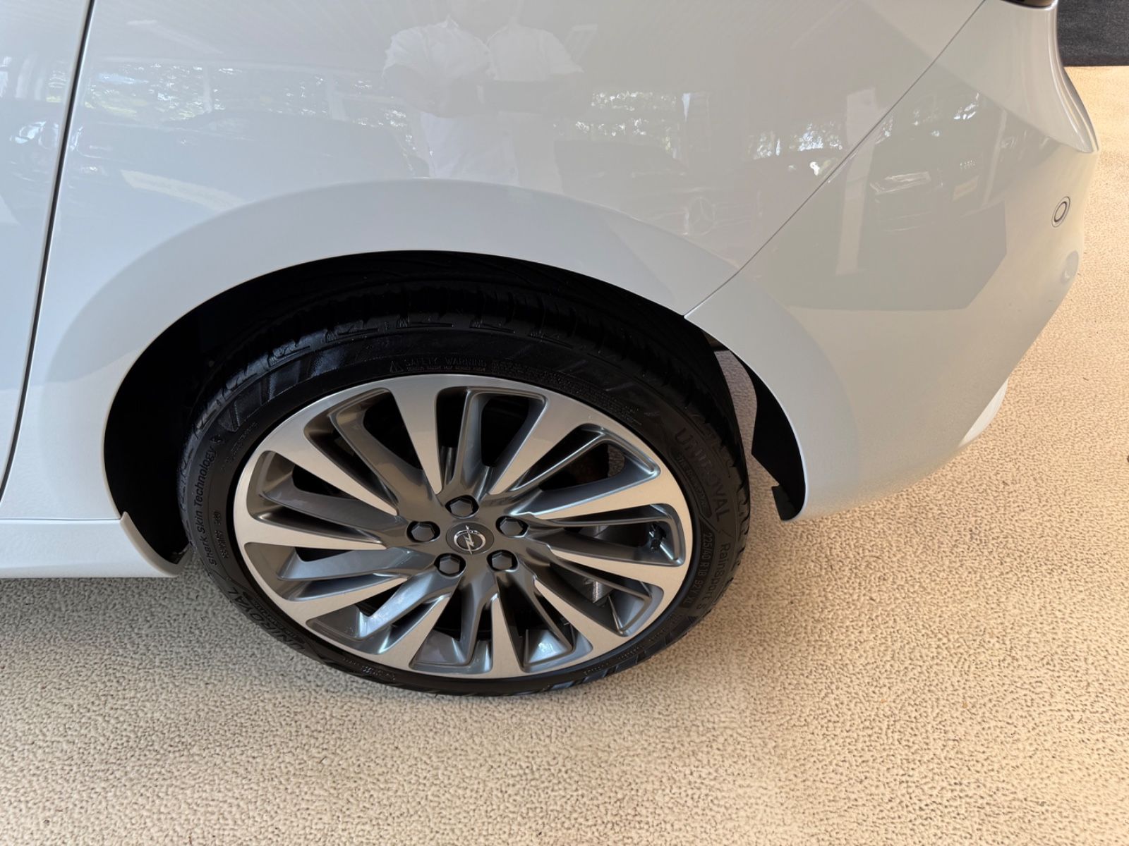 Fahrzeugabbildung Opel Astra K Lim. 5-trg. Ultimate*OPC* 1.Hand